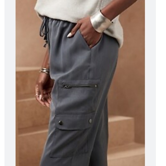 Banana Republic Factory TENCEL CARGO JOGGER XS - Picture 10 of 10